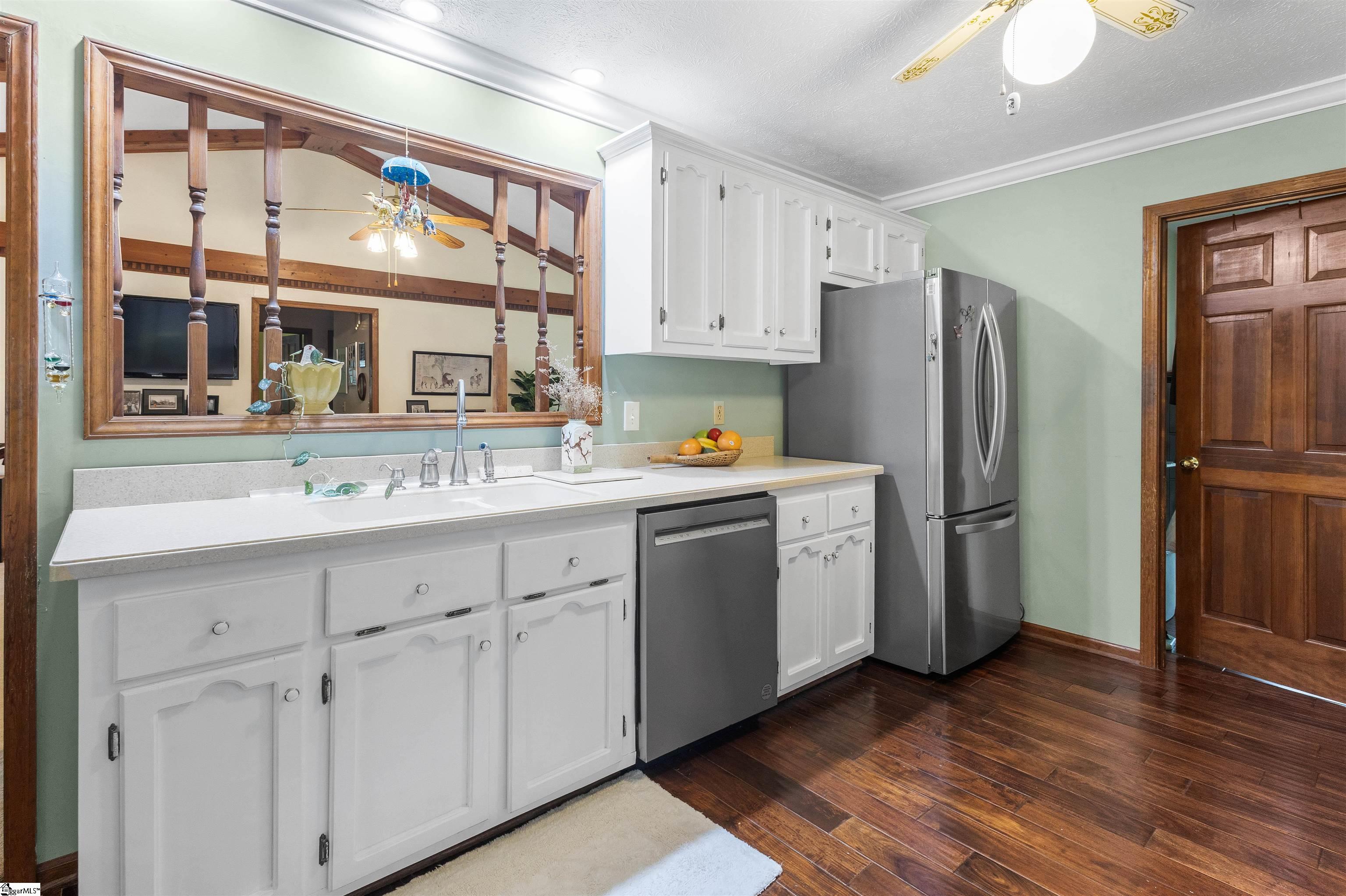 187 Teri Drive