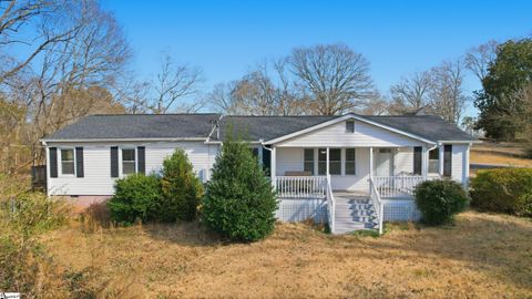 Photo of 609 Roe Road, Greenville, SC 29611 (MLS # 1579172)