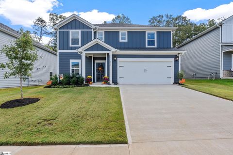 Photo of 832 Burghley Circle, Greer, SC 29651 (MLS # 1582360)