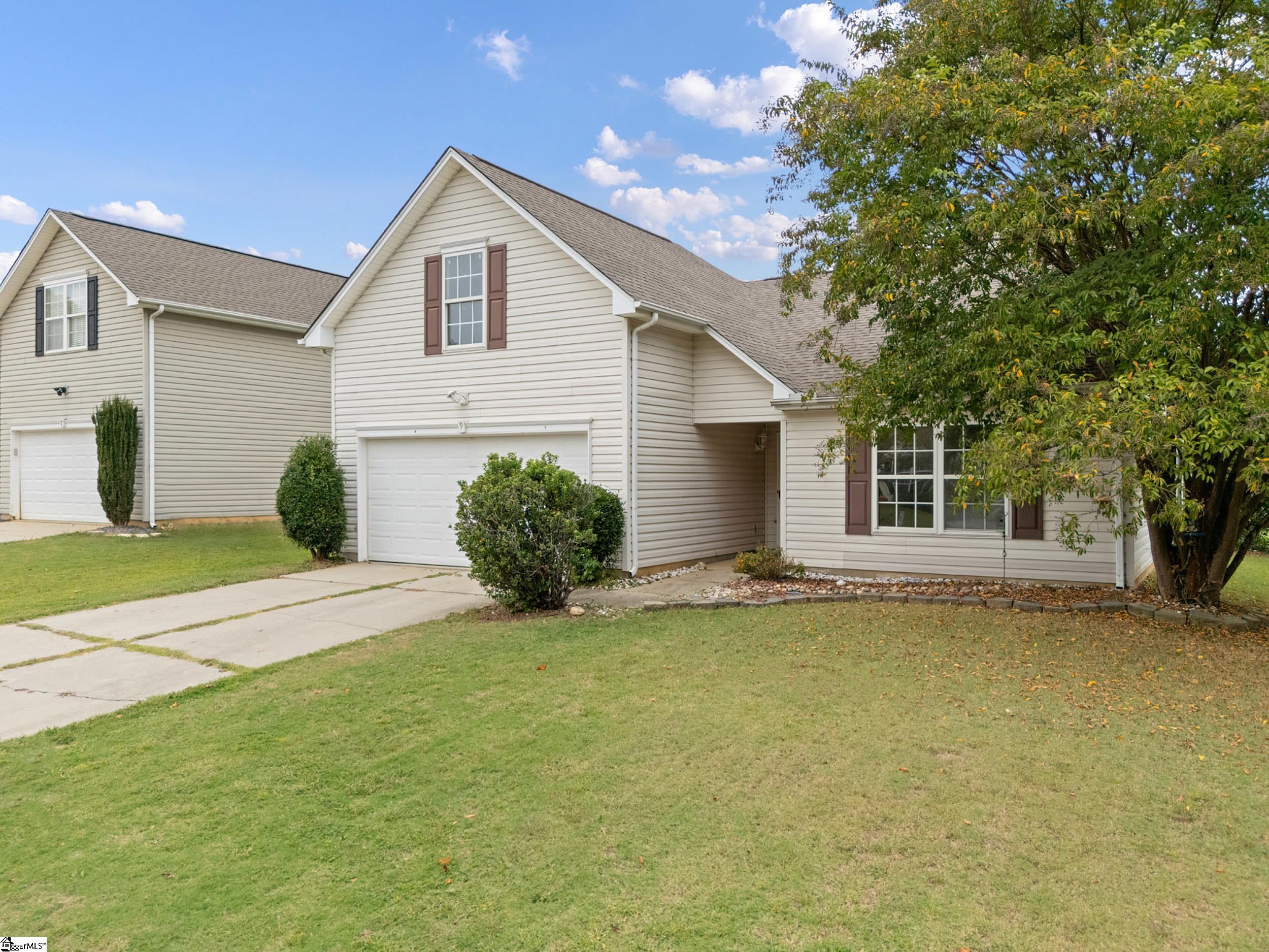 9 Hartwell Drive