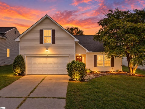 Photo of 9 Hartwell Drive, Simpsonville, SC 29681 (MLS # 1606908)
