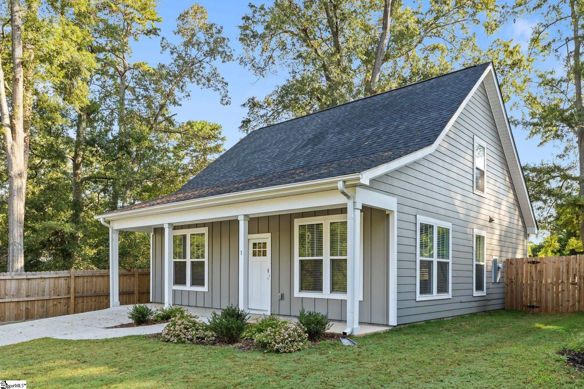 Travelers Rest, South Carolina 29690, United States, 3 Bedrooms Bedrooms, ,3 BathroomsBathrooms,Residential,Active,214242