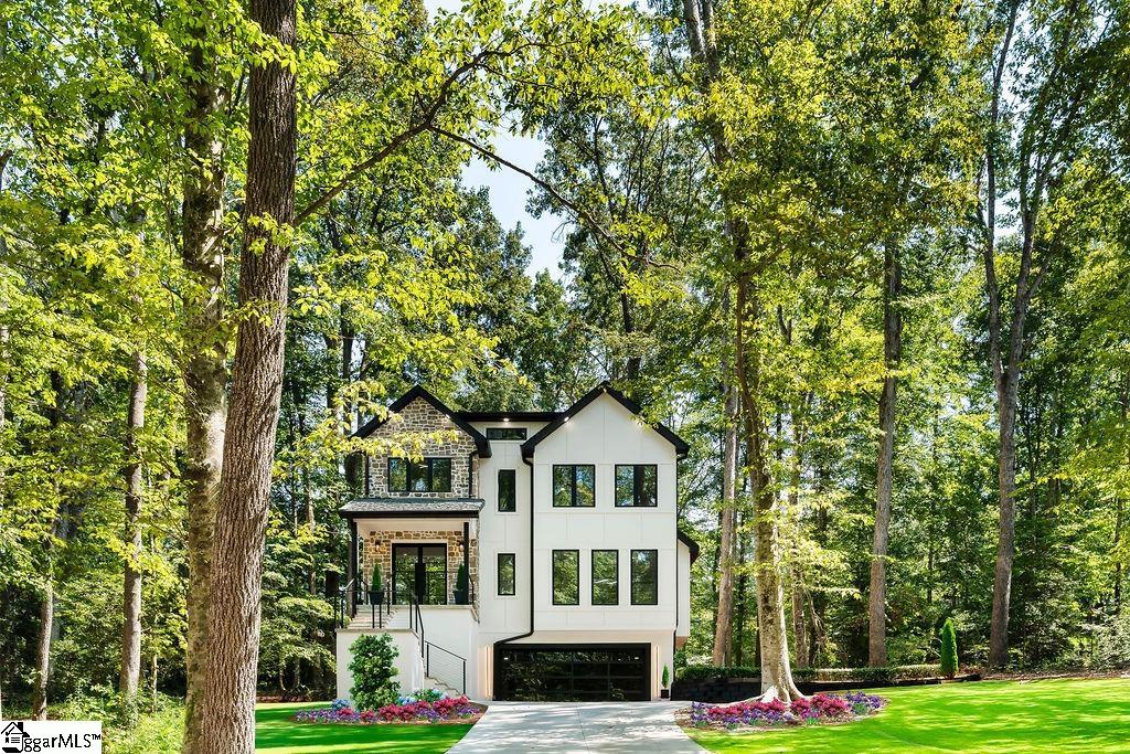 281 Loch Lomond Drive