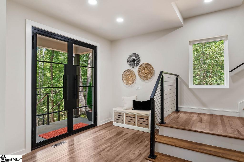 281 Loch Lomond Drive