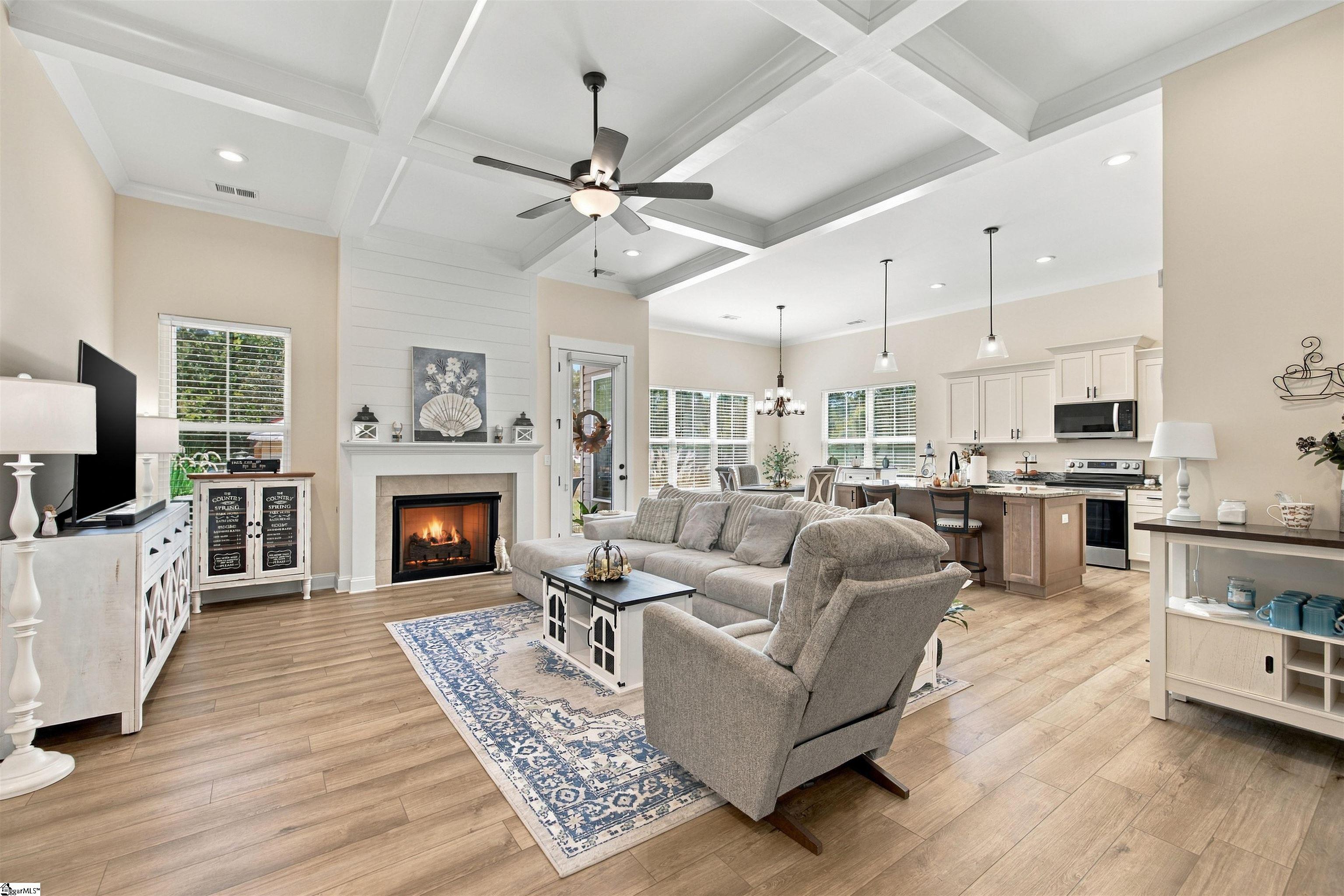 Real Estate Search 4 6838 Midway Road