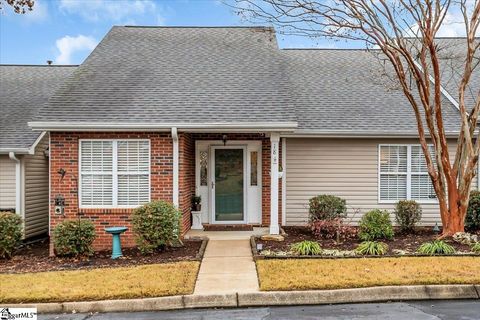 Photo of 18 Enoree View Drive, Greer, SC 29650 (MLS # 1578433)