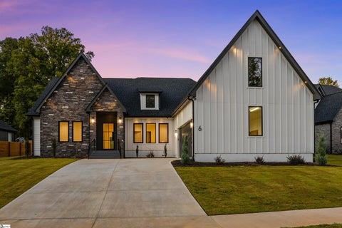 Photo of 6 Aetna Springs Court, Taylors, SC 29687 (MLS # 1606275)