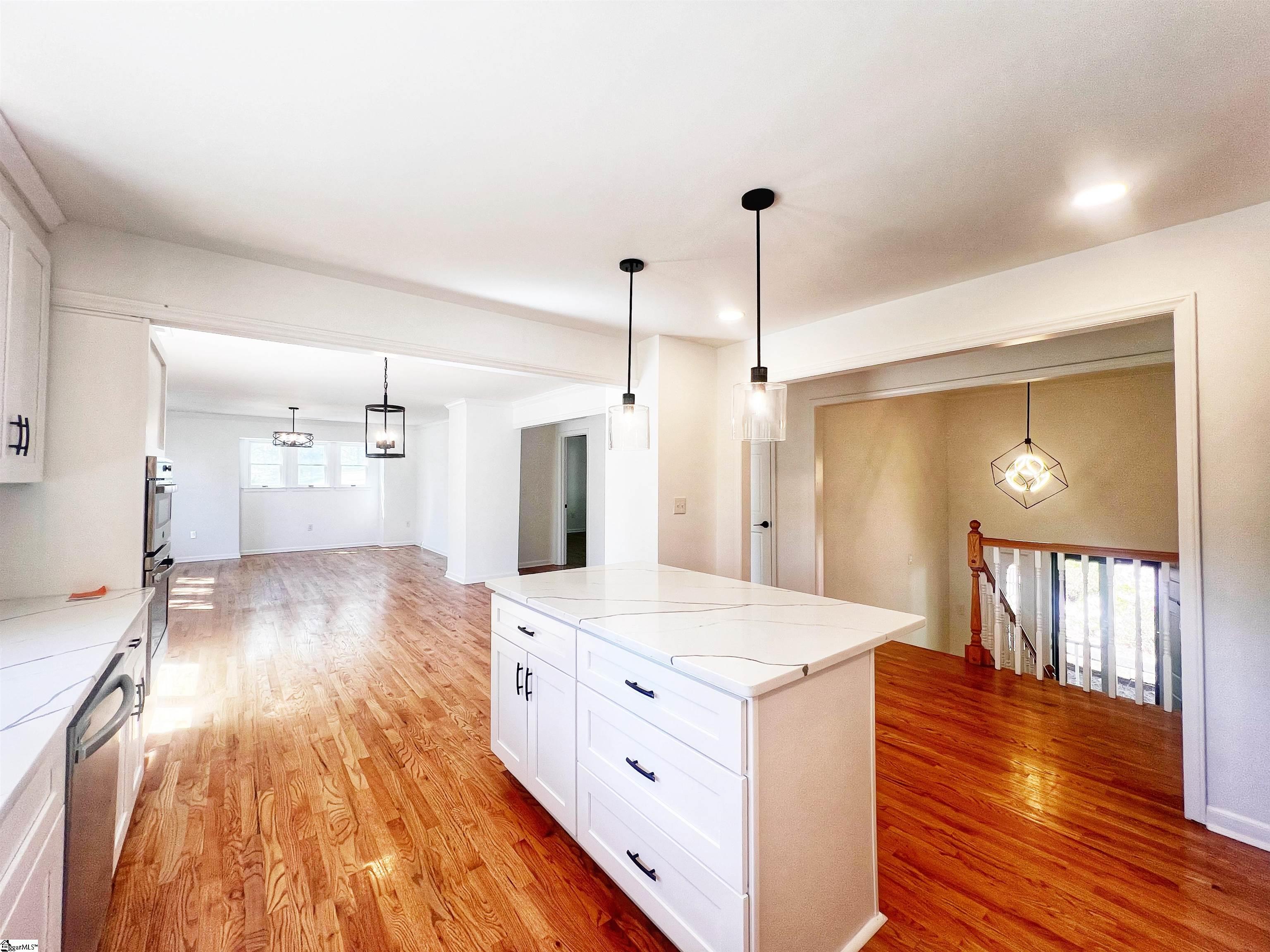 Taylors, South Carolina 29687, United States, 4 Bedrooms Bedrooms, ,3 BathroomsBathrooms,Residential,Active,109954