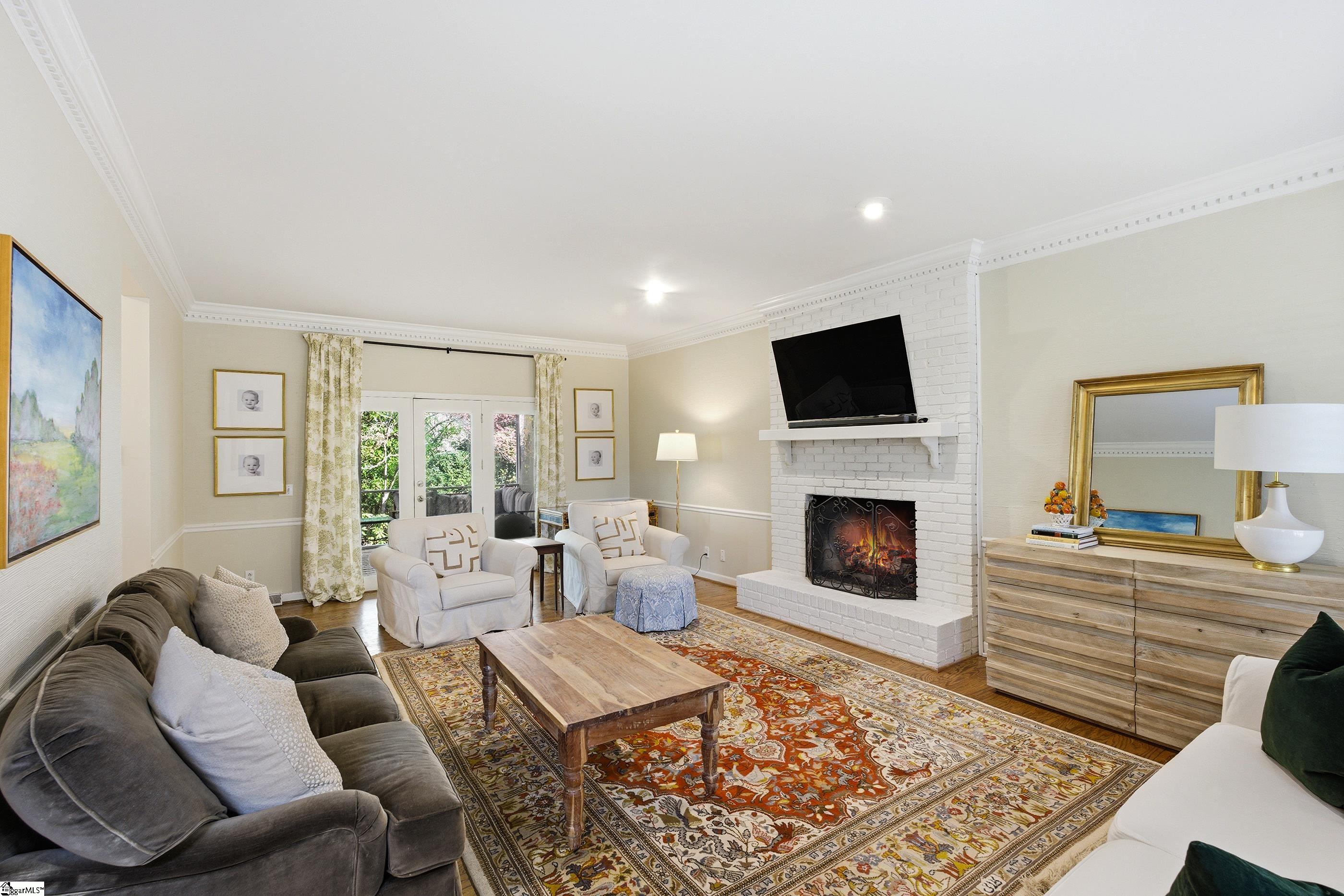 21 Oak Crest Court