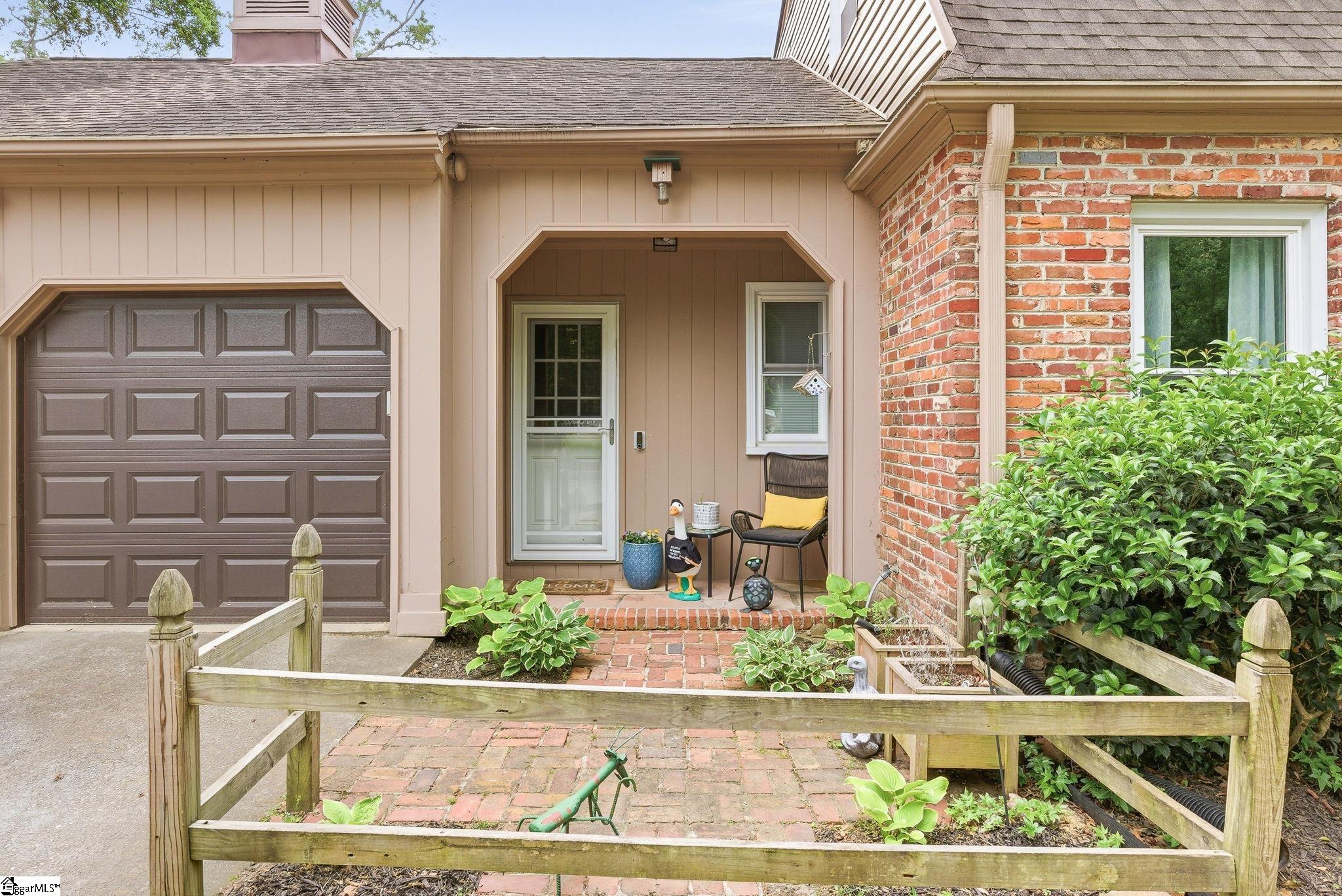 2804 Echo Trail