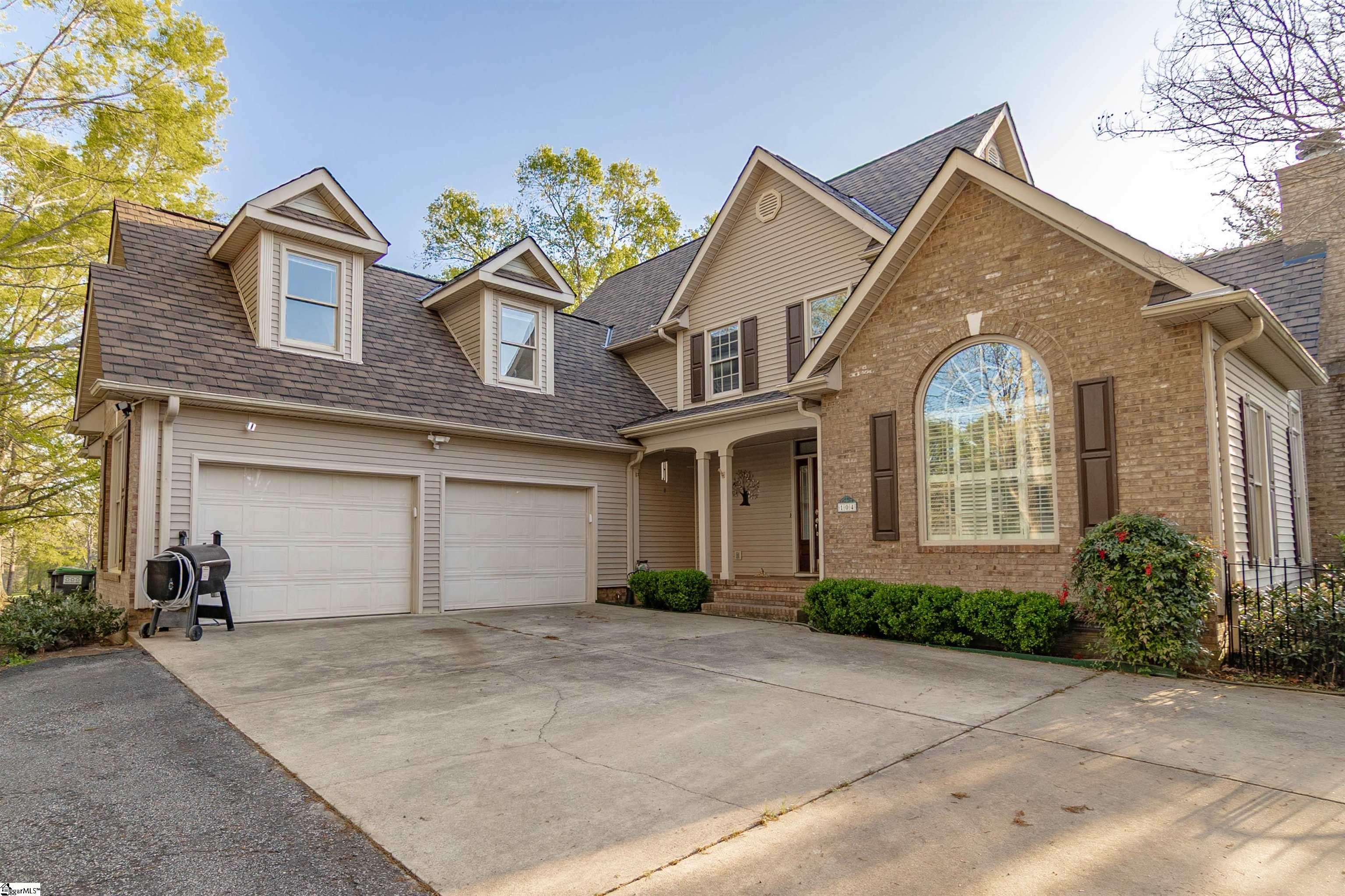 Easley, South Carolina 29640, United States, 4 Bedrooms Bedrooms, ,4 BathroomsBathrooms,Residential,Active,120467
