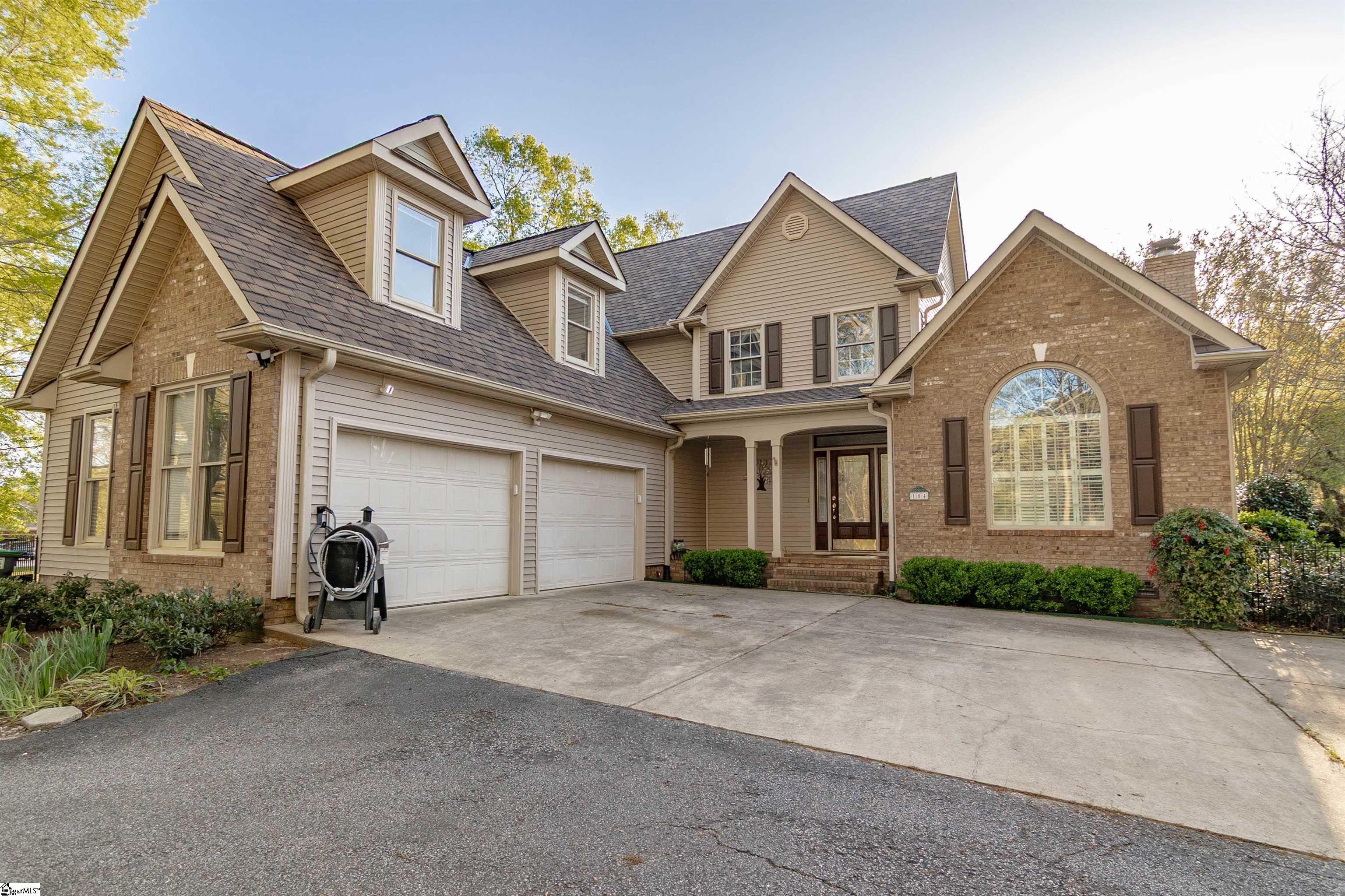 104 Bellewood Drive