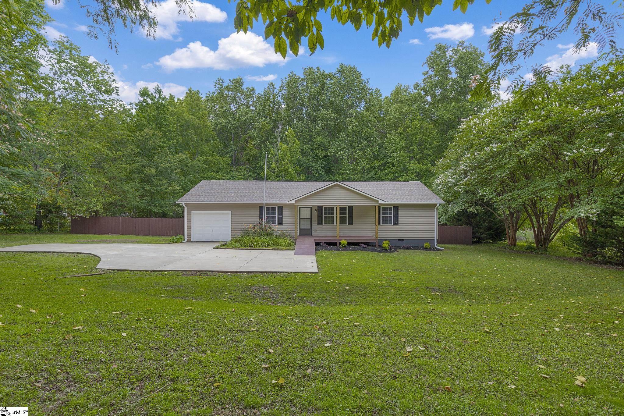 106 Lake Road