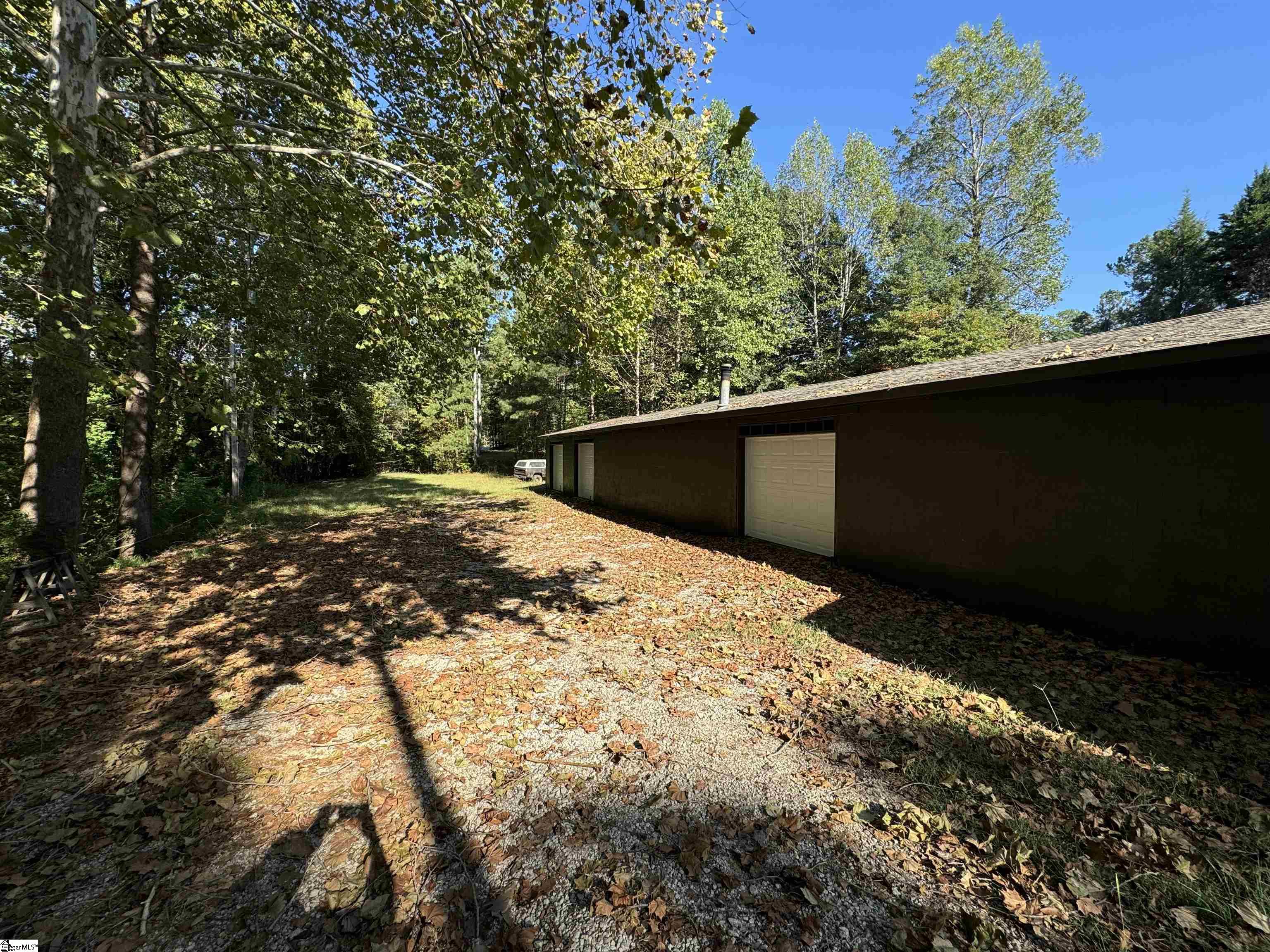 940 Burnt Tanyard Road