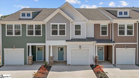 Photo of 537 W Norvell Court, Spartanburg, SC 29307 (MLS # 1589068)