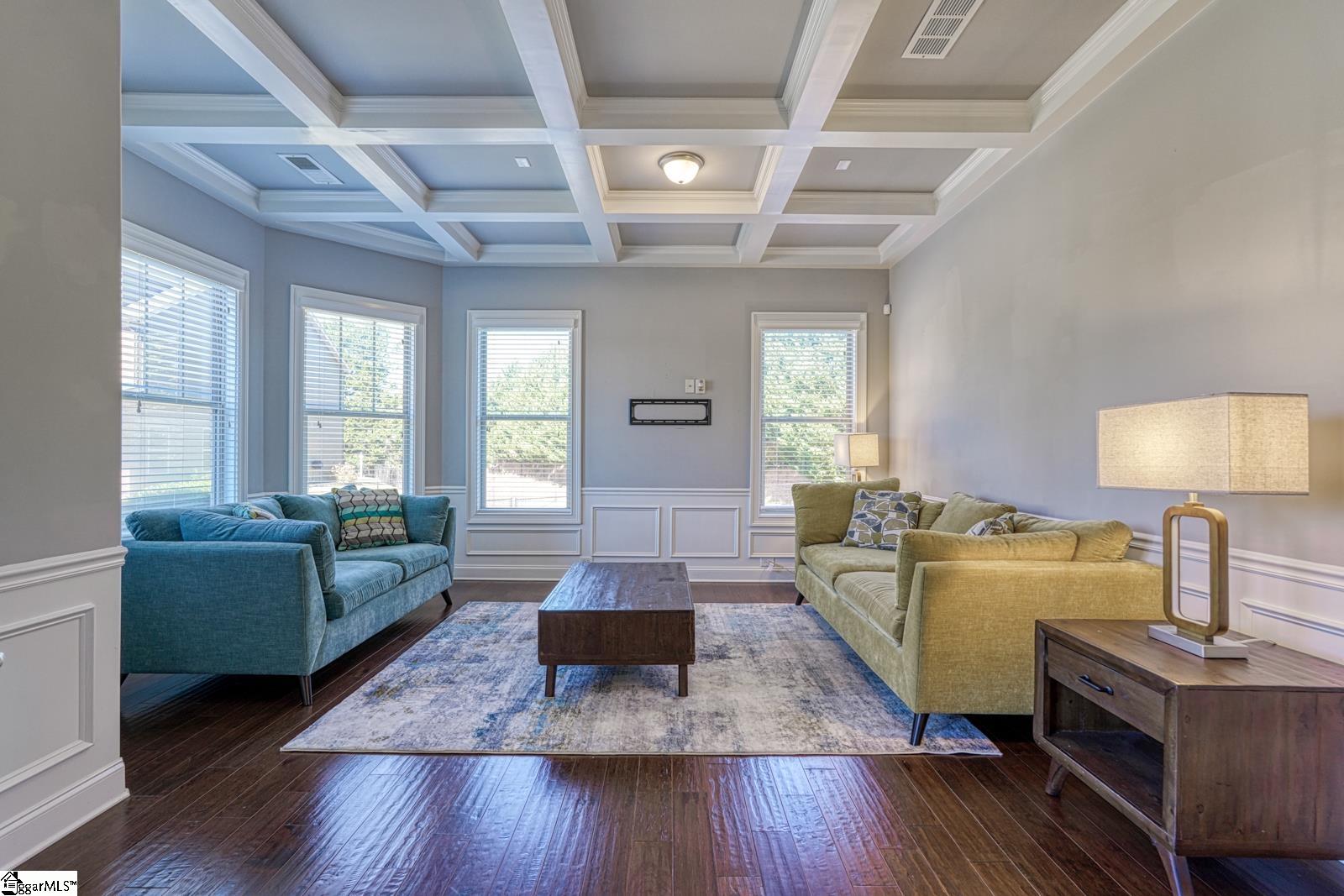 18 Abington Hall Court