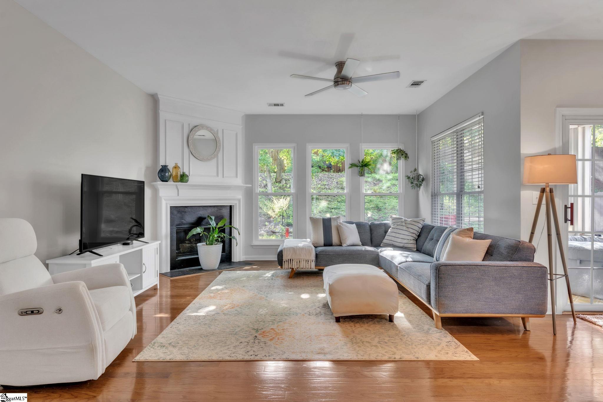 927 Medora Drive