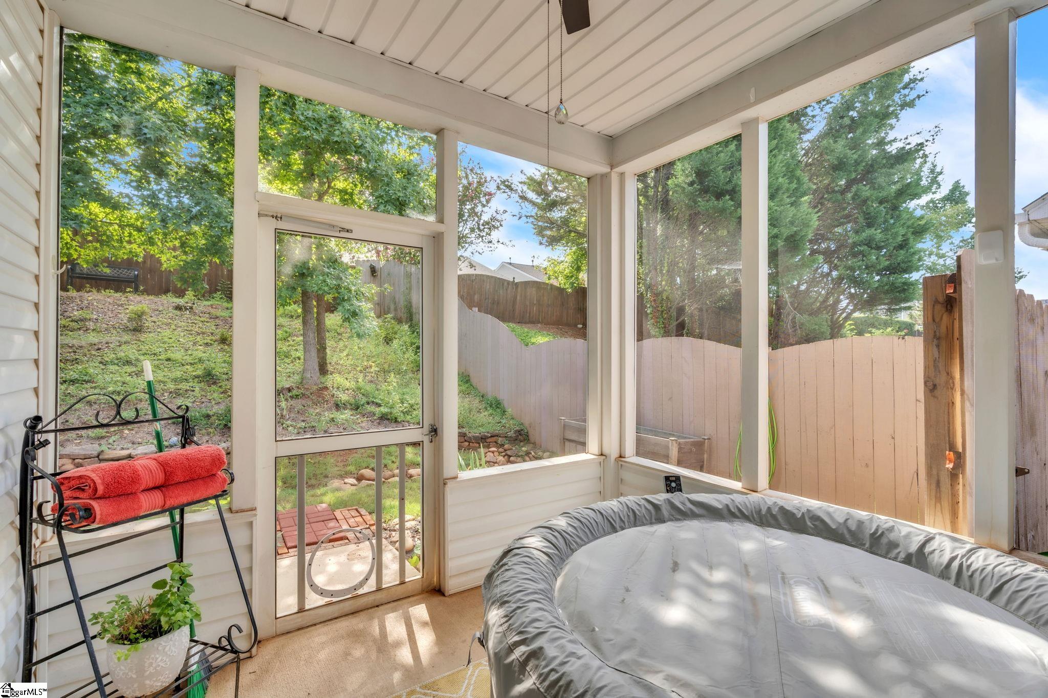 927 Medora Drive