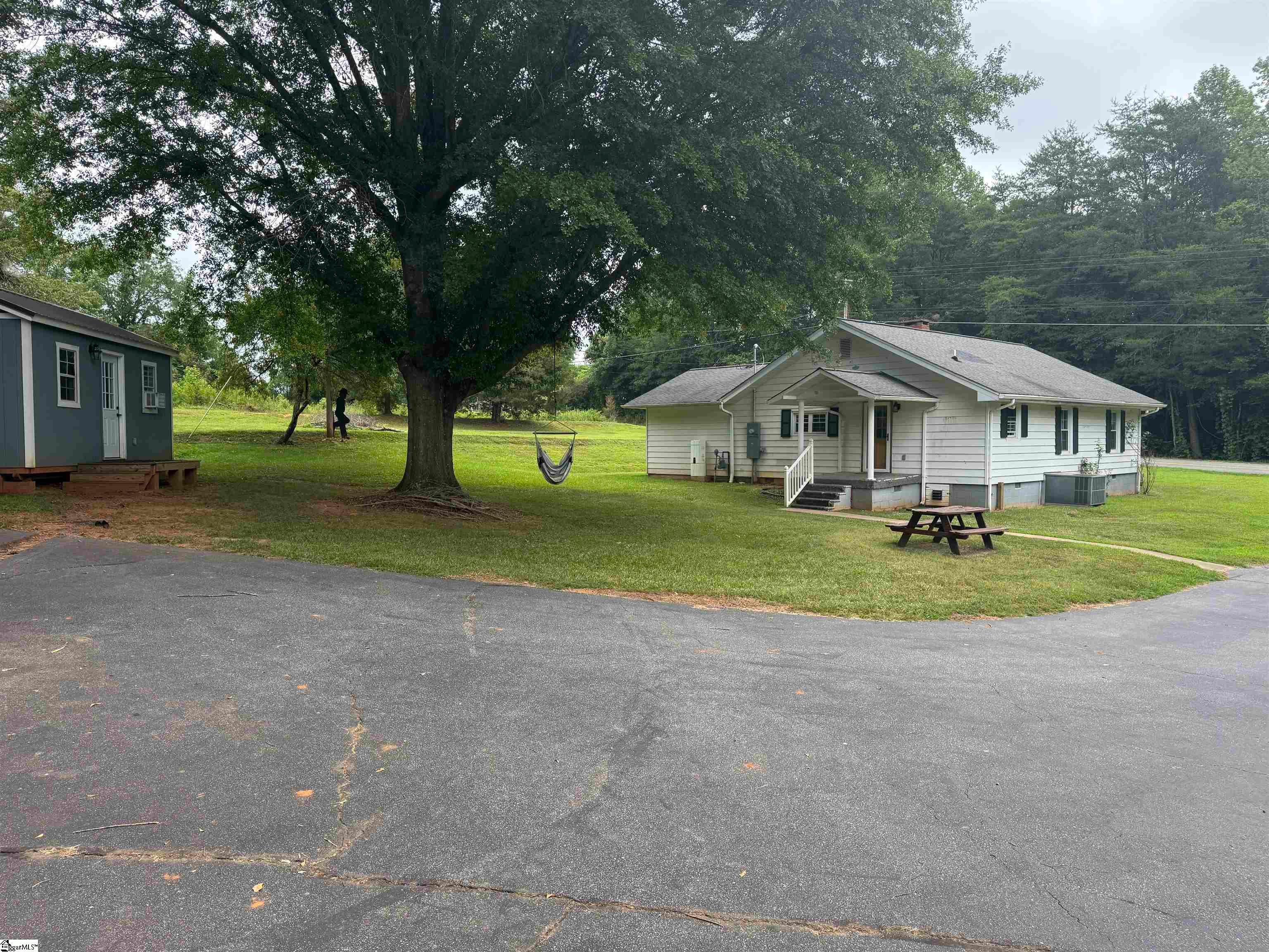 947 Midway Road