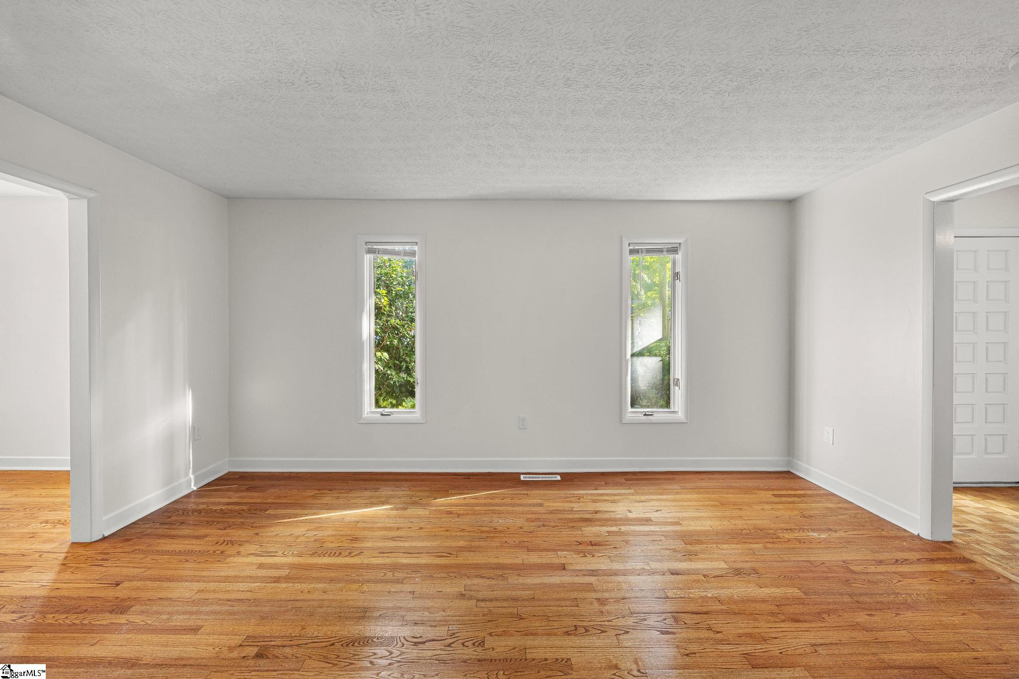 305 Holly Tree Lane