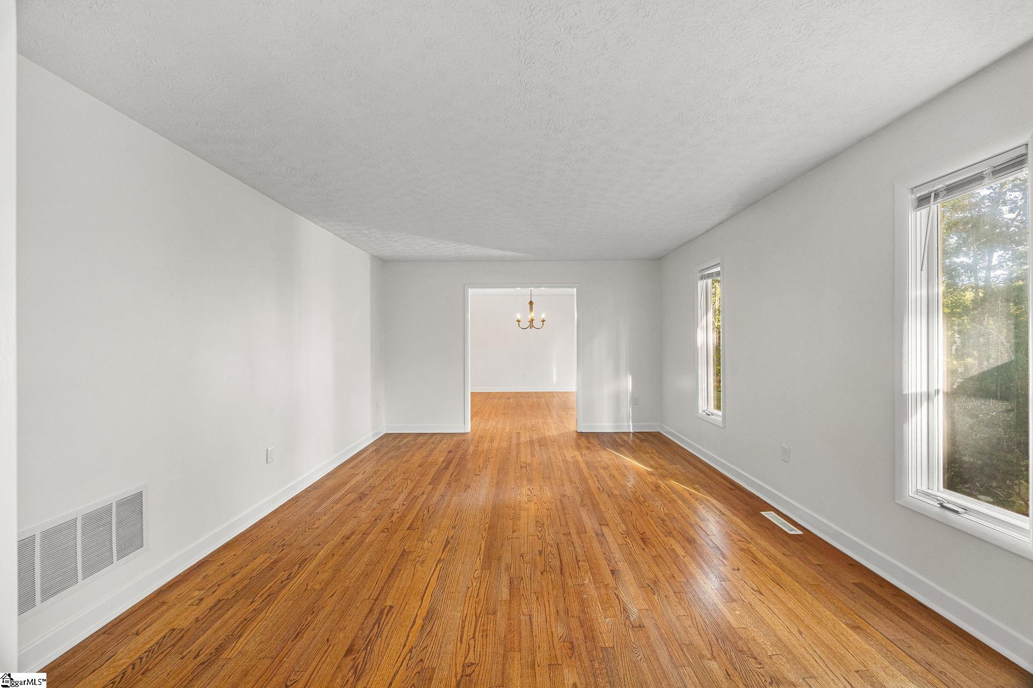 305 Holly Tree Lane