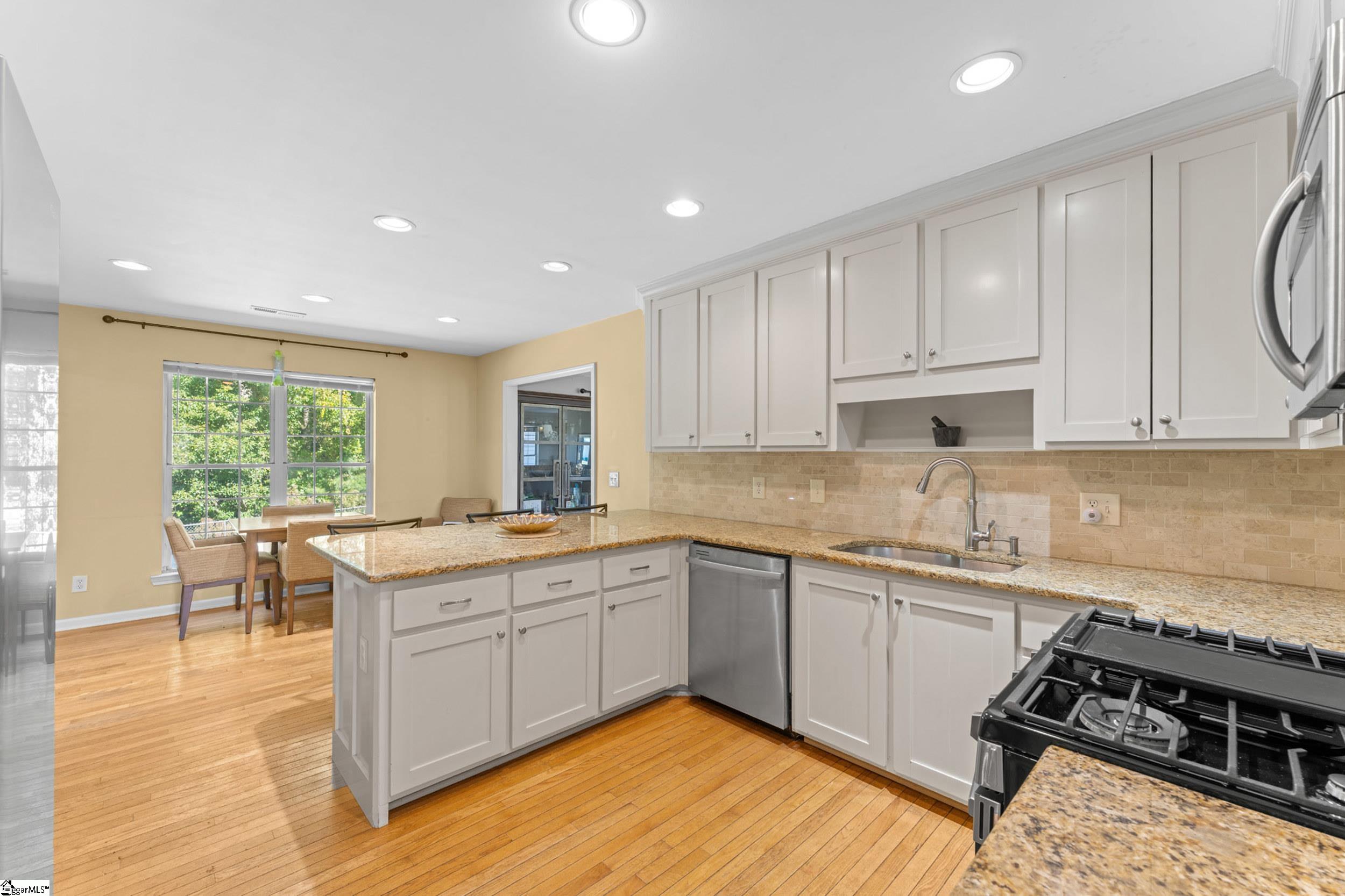 Real Estate Search 2 331 Radisson Road