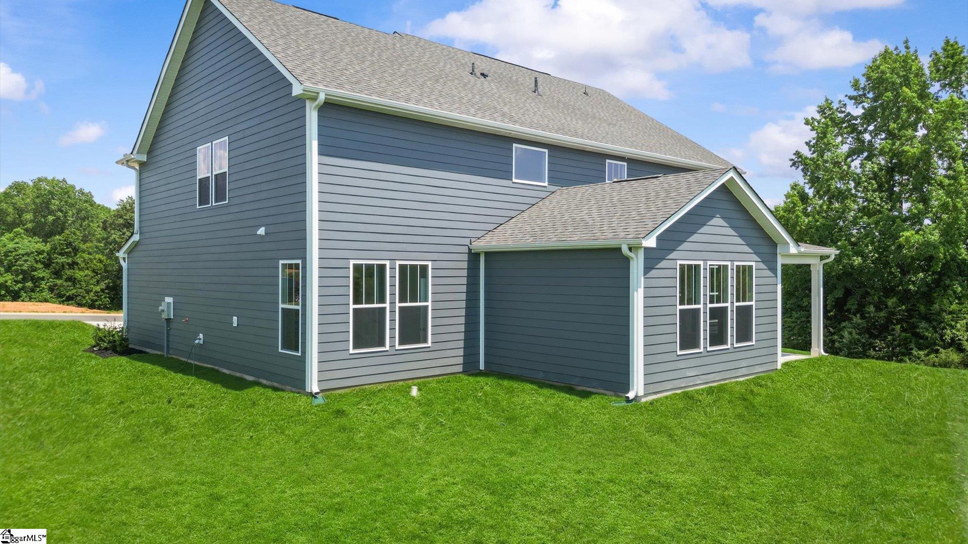 550 Winstone Trail