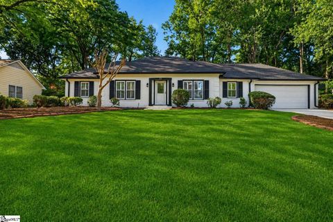 Photo of 13 Olde Orchard Lane, Greenville, SC 29615 (MLS # 1589179)