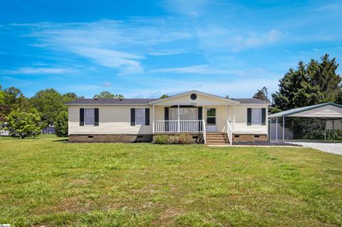 Photo of 3589 Neely Ferry Road, Laurens, SC 29360 (MLS # 1588718)