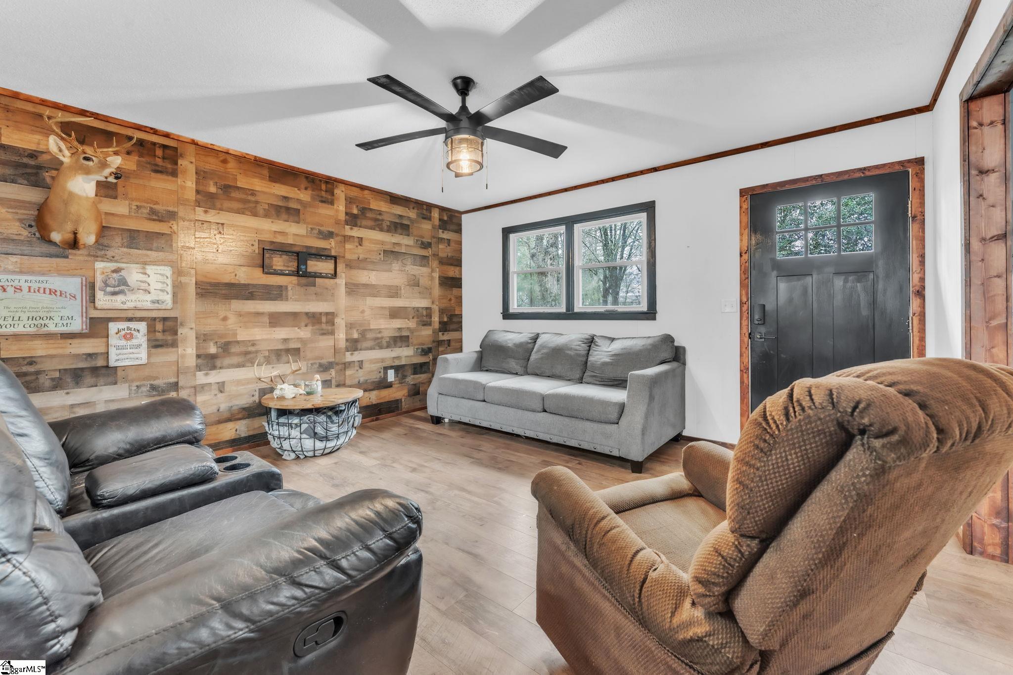 1904 Centerville Road