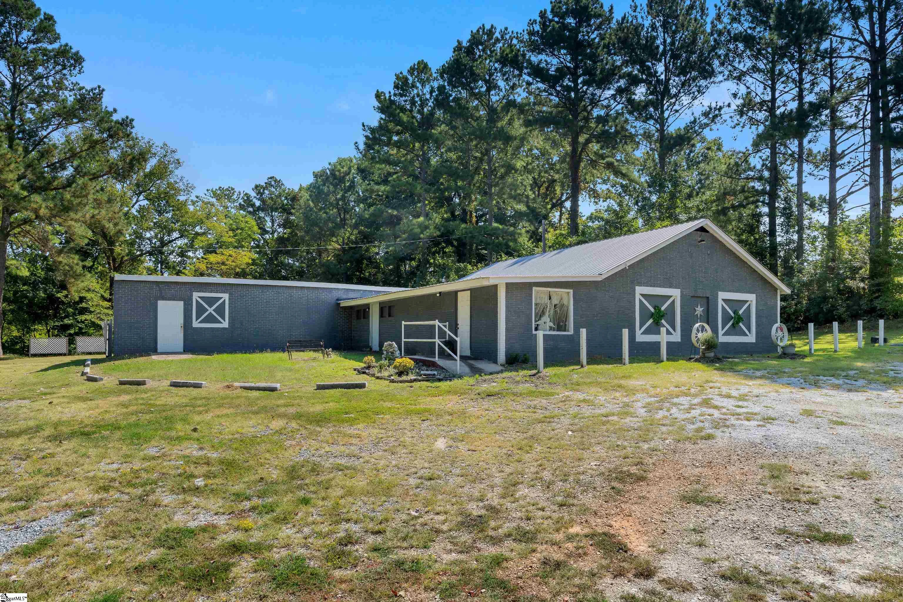 23688 Us 121 Highway, Whitmire, SC, 29178