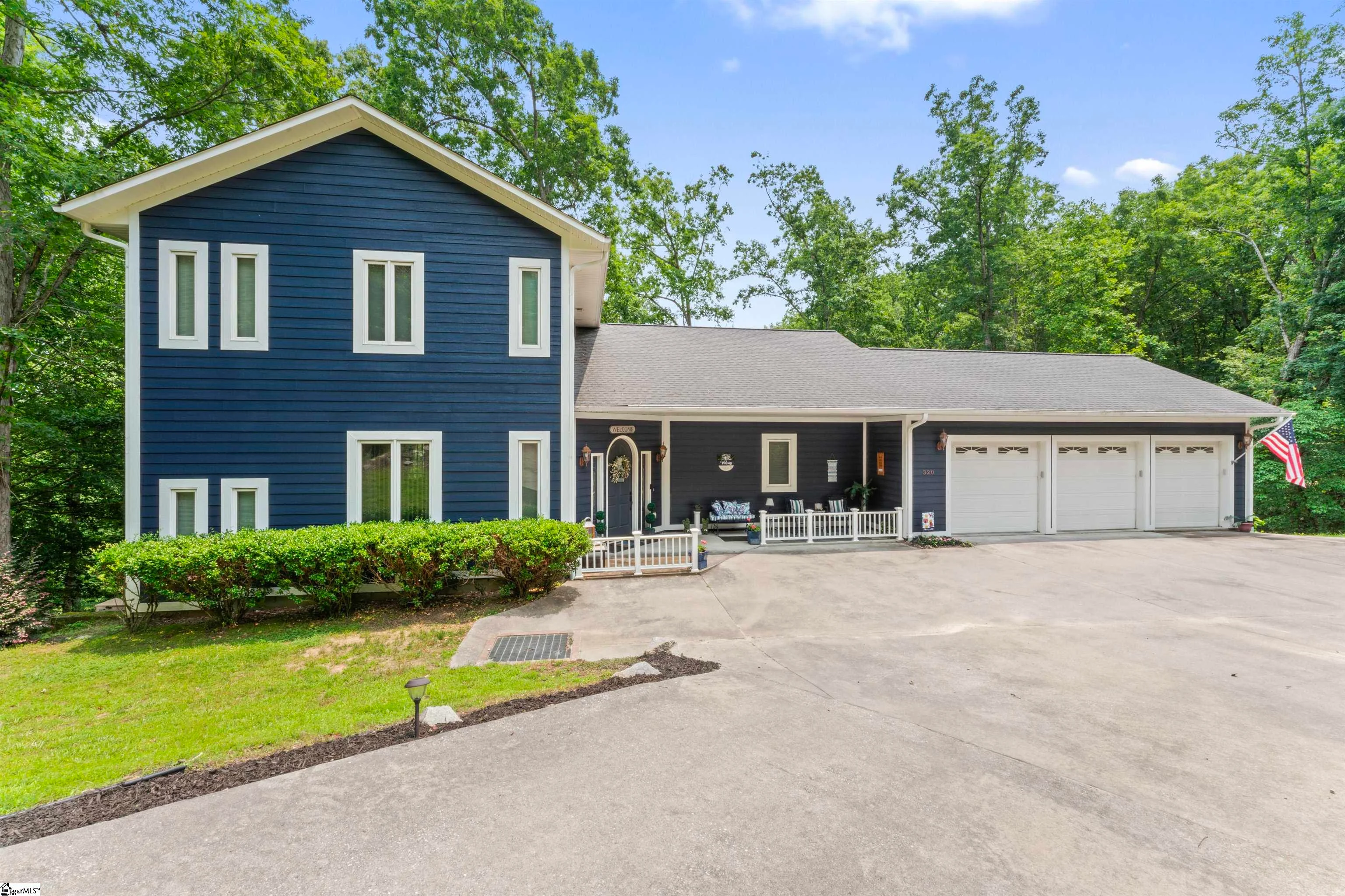 320 Holly Lane, Walhalla, SC, 29691