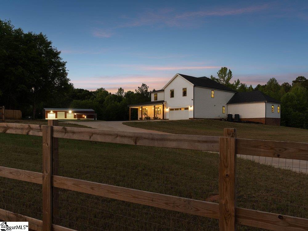 2196 Stewart Dairy Road