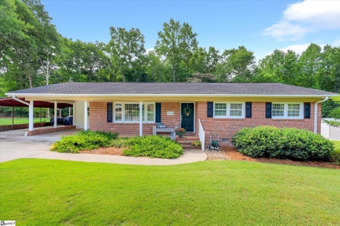 Photo of 318 Gilstrap Drive, Liberty, SC 29657 (MLS # 1595195)