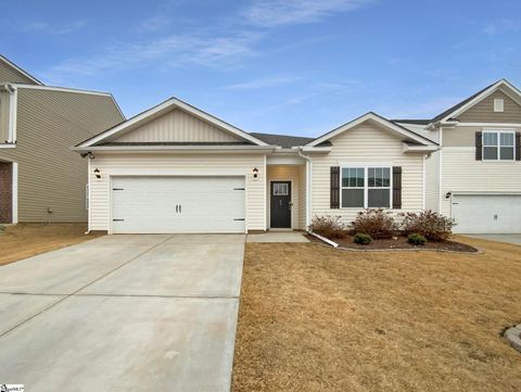 Photo of 83 Oak Edge Lane, Greer, SC 29651 (MLS # 1578402)