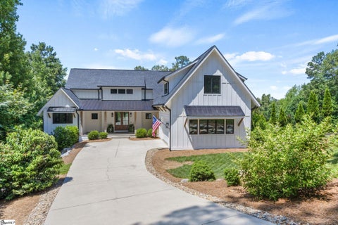 Photo of 148 Cedar Bluff Court, Six Mile, SC 29682 (MLS # 1596877)