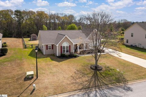 Photo of 164 Pendock Lane, Piedmont, SC 29673 (MLS # 1585540)