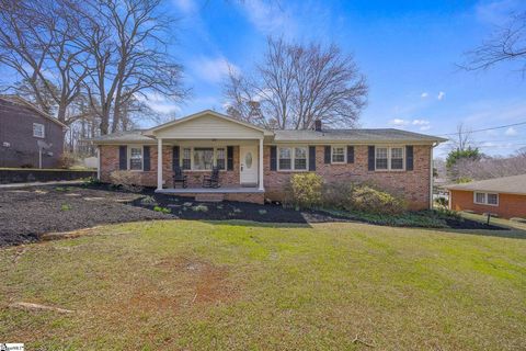 Photo of 19 Arlene Drive, Greenville, SC 29617 (MLS # 1583770)