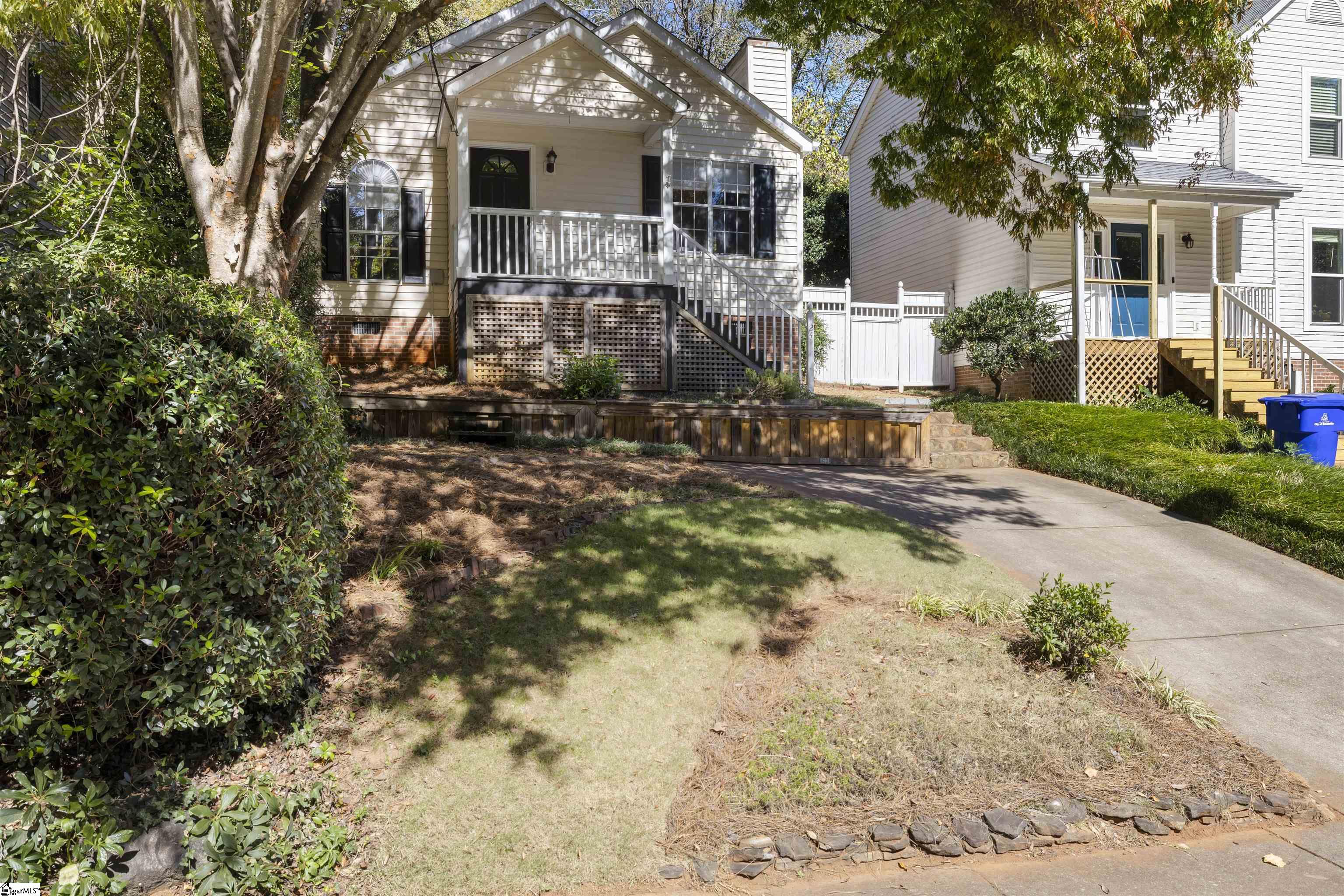 24 Townes Square Lane