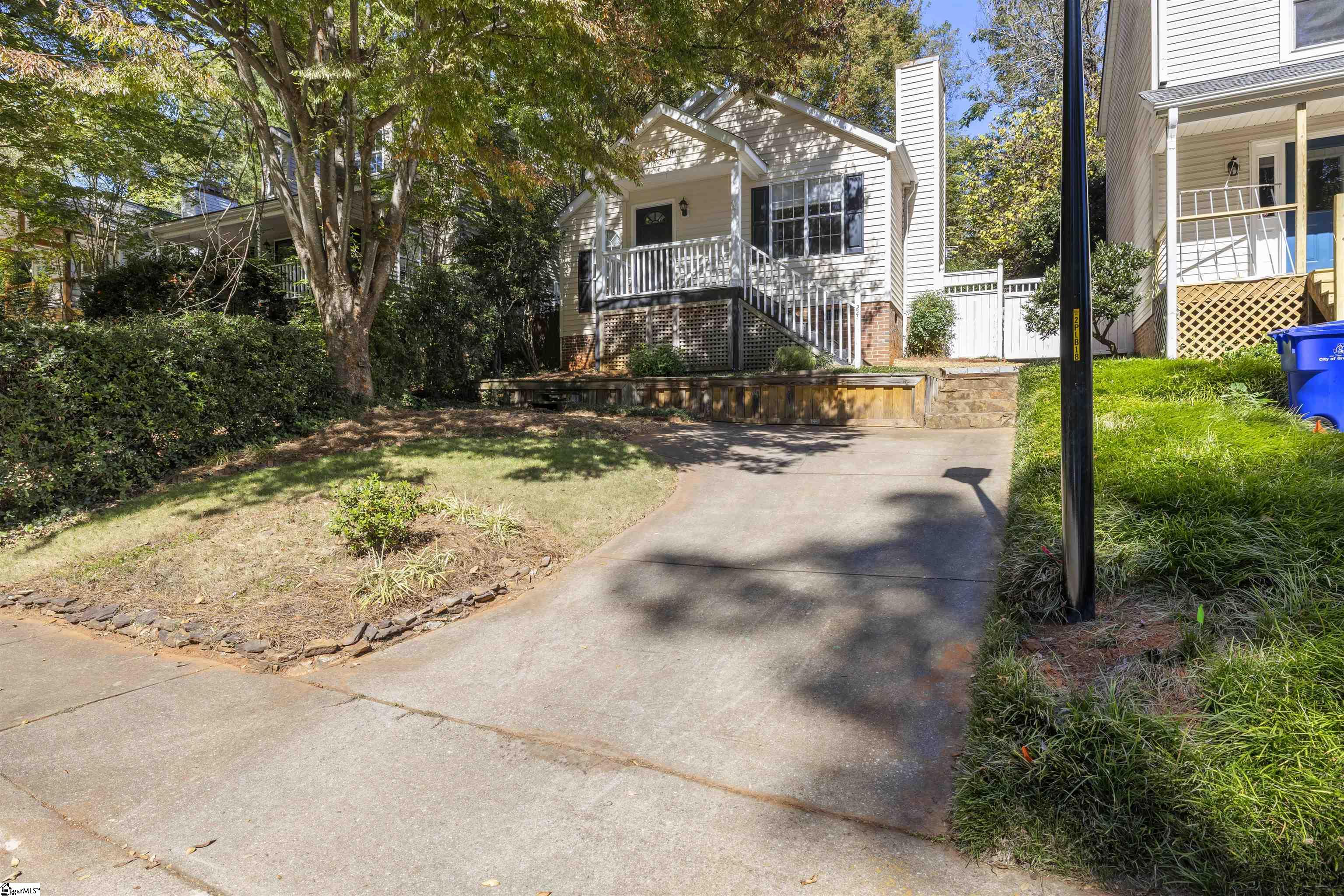 24 Townes Square Lane