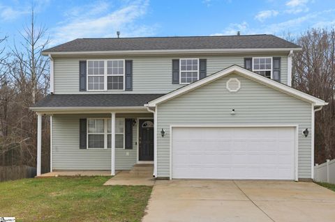 Photo of 213 Kingscreek Drive, Greer, SC 29650 (MLS # 1591786)
