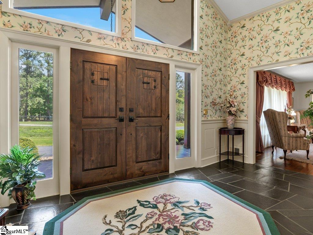 110 Racetrack Road