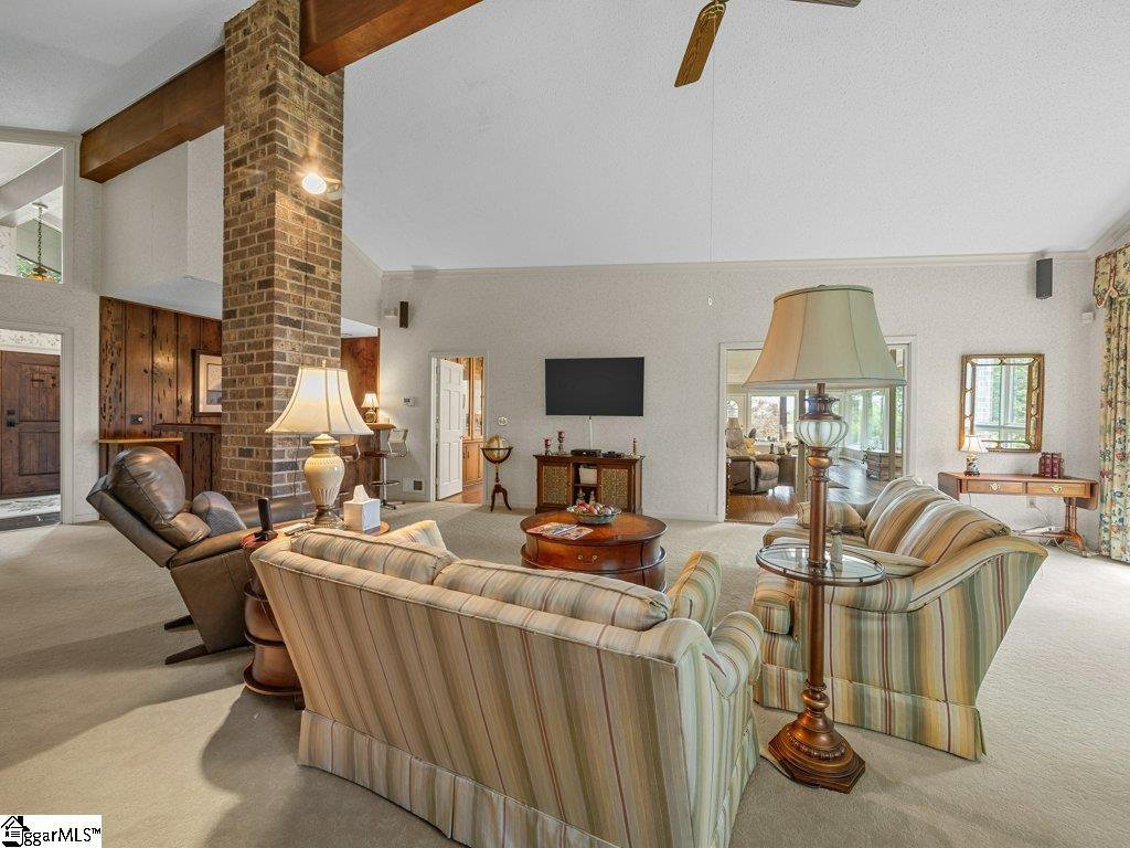 110 Racetrack Road