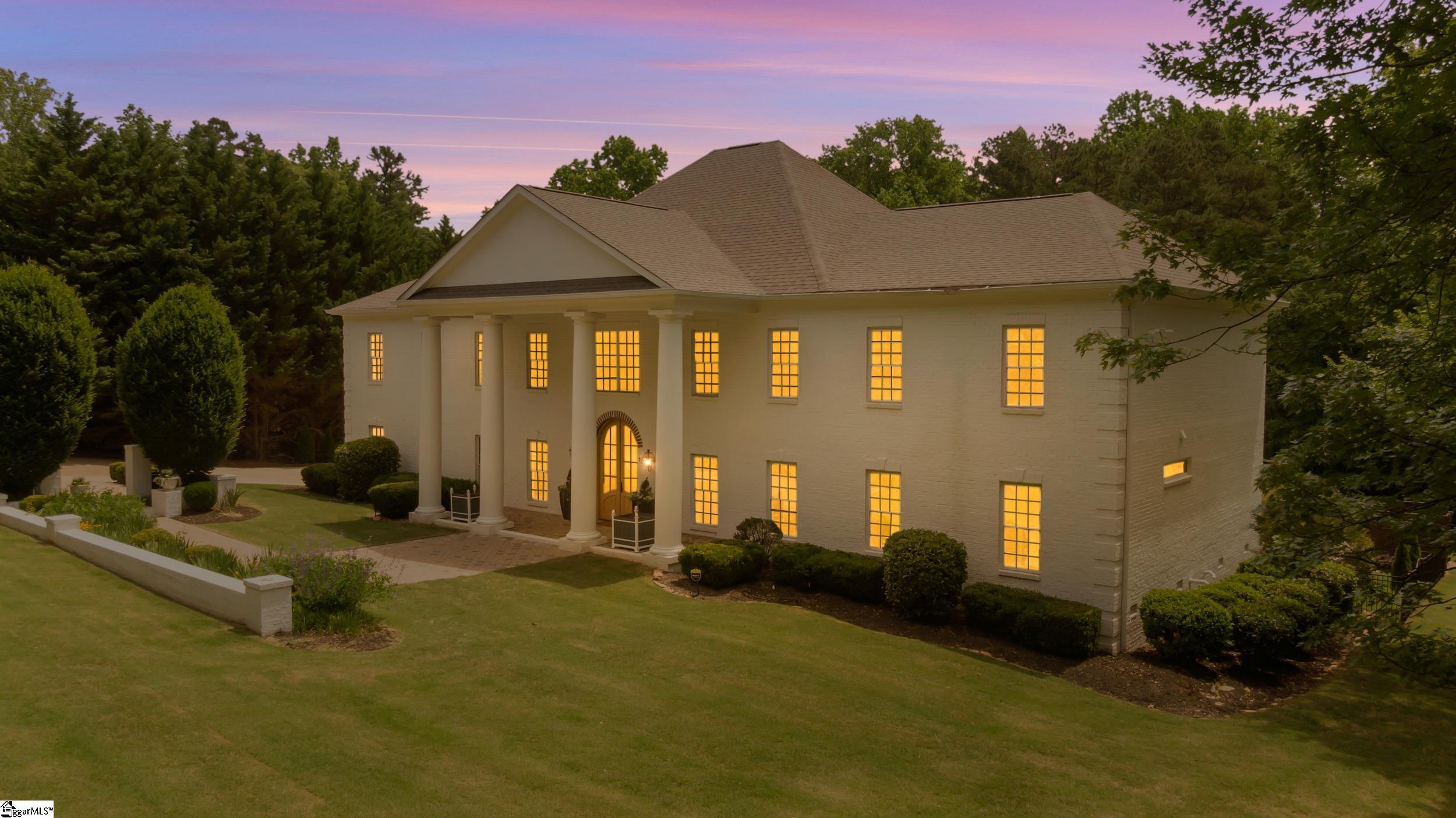 12 Woodvalley Court
