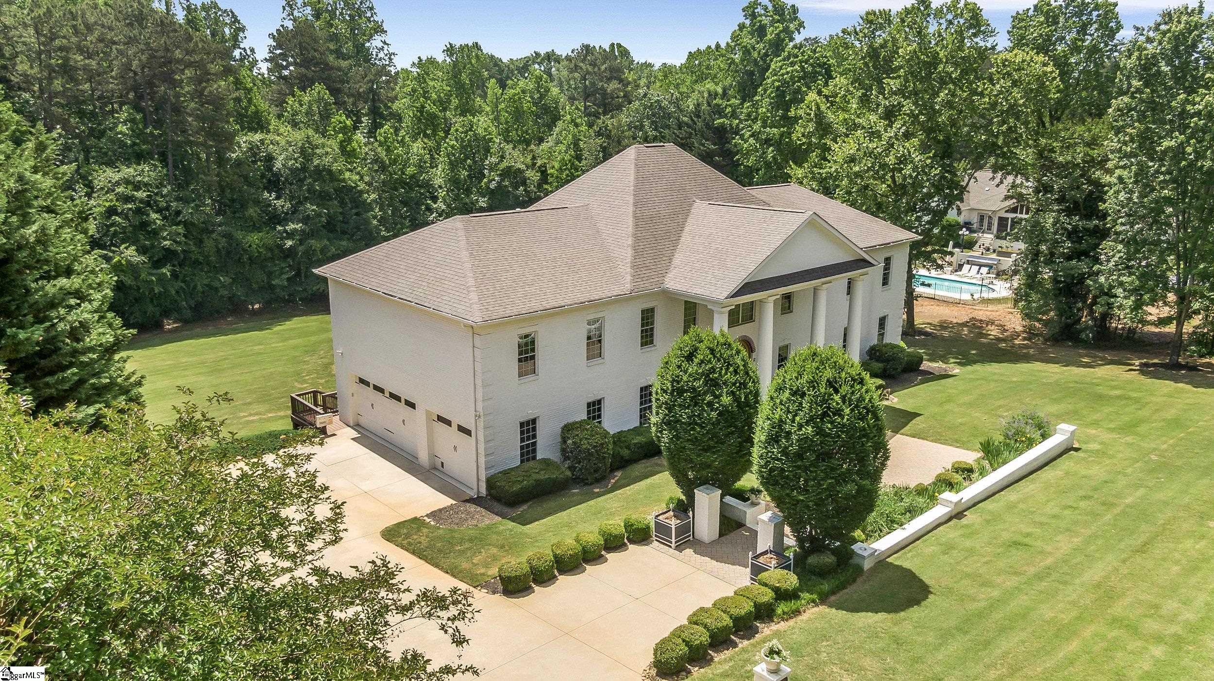 12 Woodvalley Court