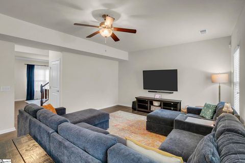 Tiny photo for 15 Fawn Hill Drive, Simpsonville, SC 29681 (MLS # 1584502)