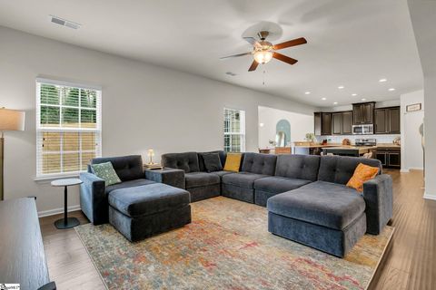 Tiny photo for 15 Fawn Hill Drive, Simpsonville, SC 29681 (MLS # 1584502)