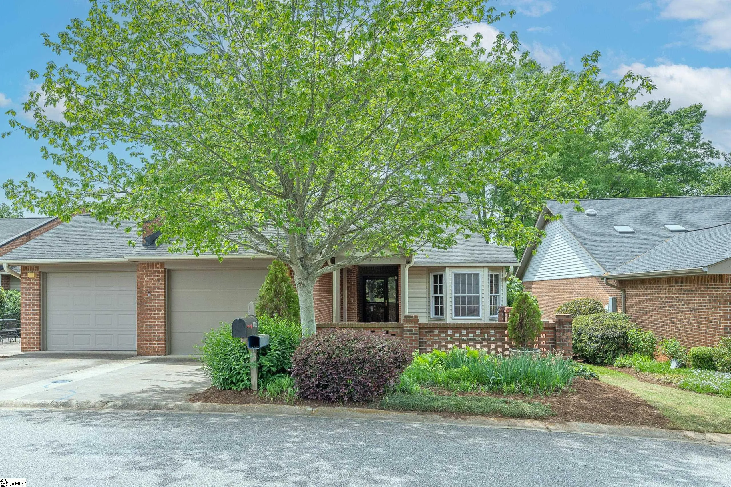 406 Swansgate Place