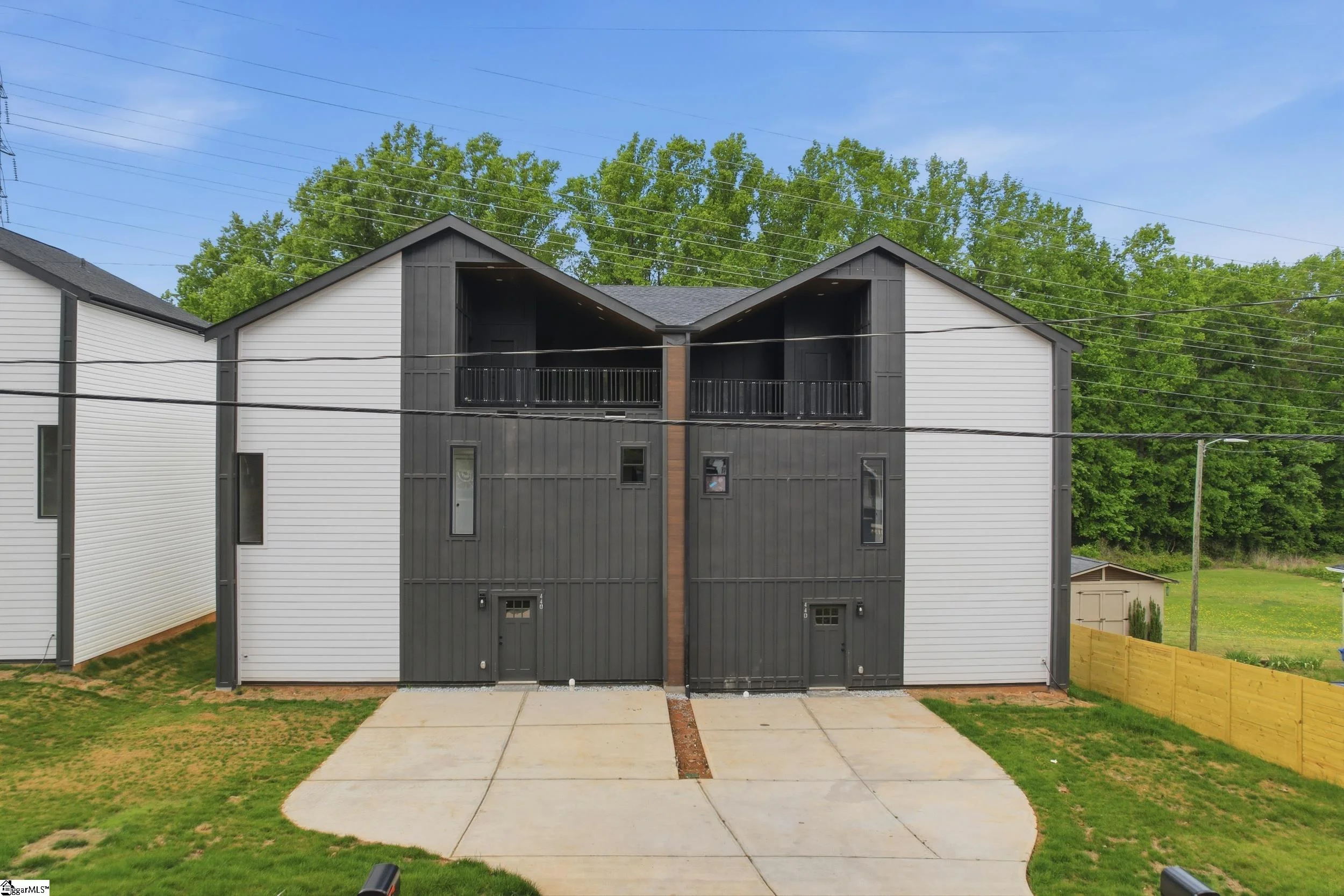 44 Lily Street