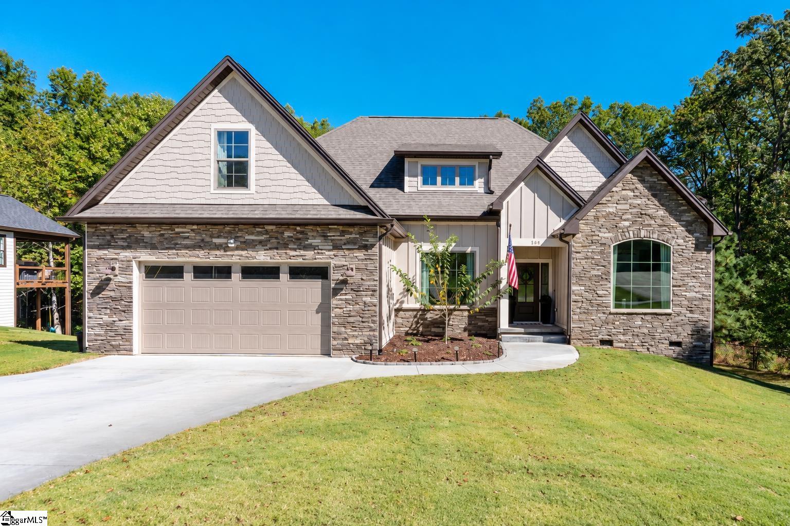 164 Woodland Avenue